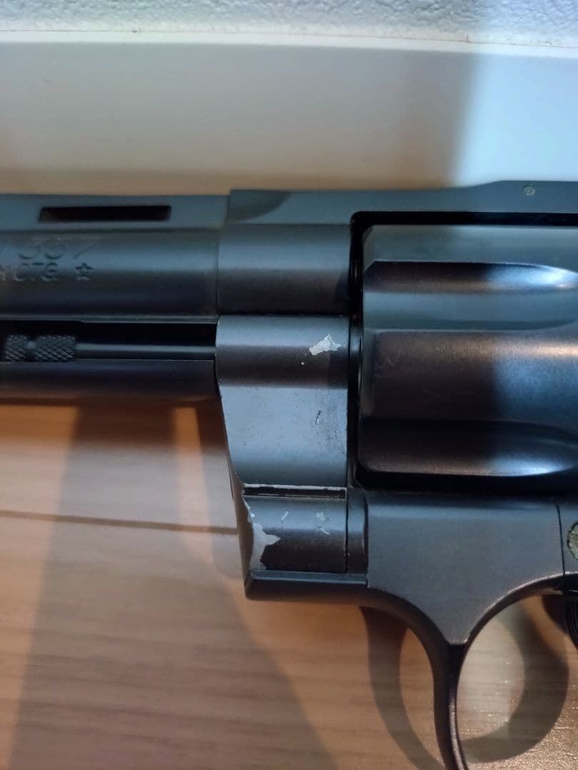 ガスガン 東京マルイ　コルトパイソン.357マグナム　4インチ（生産終了）