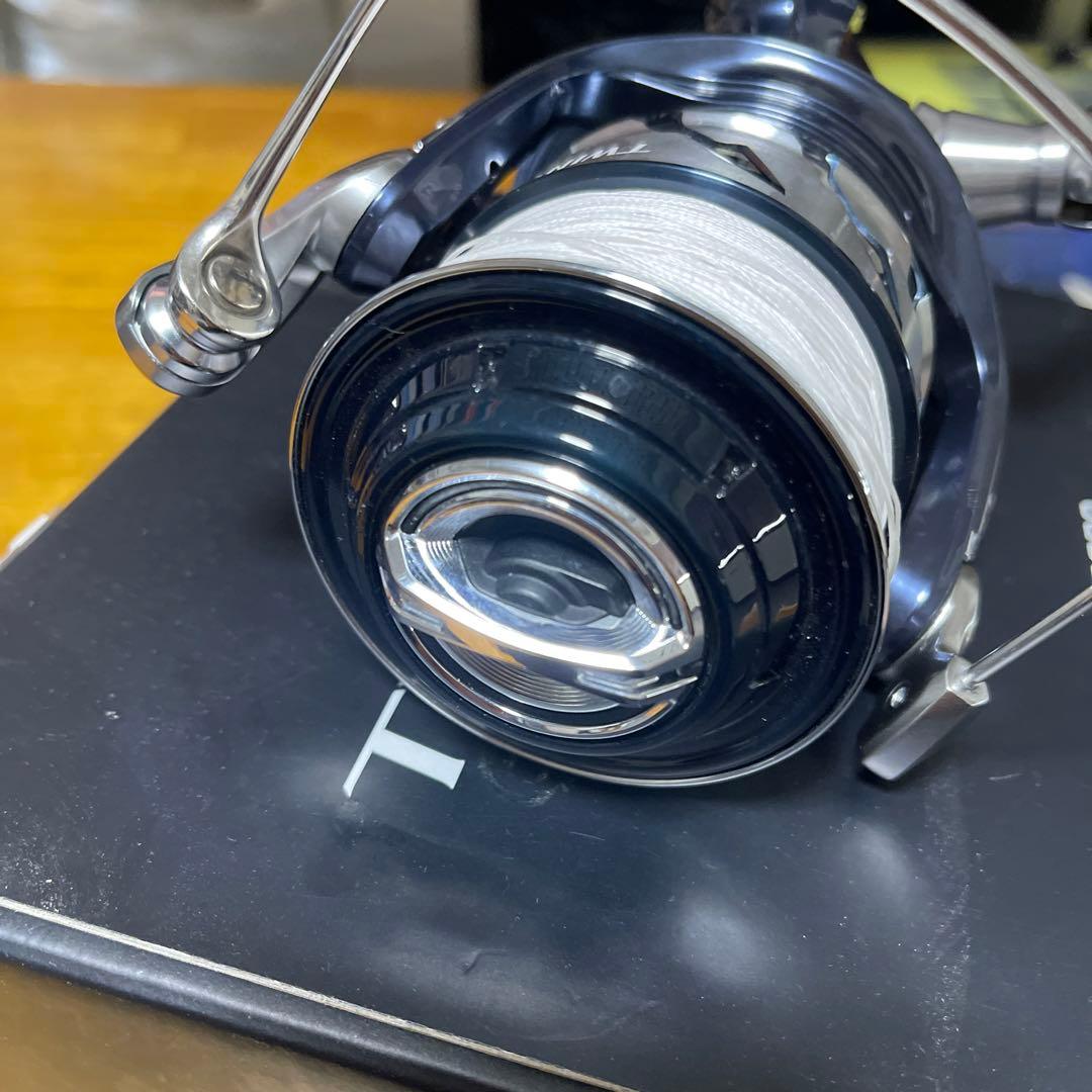 美品 21 ツインパワーSW 14000XG