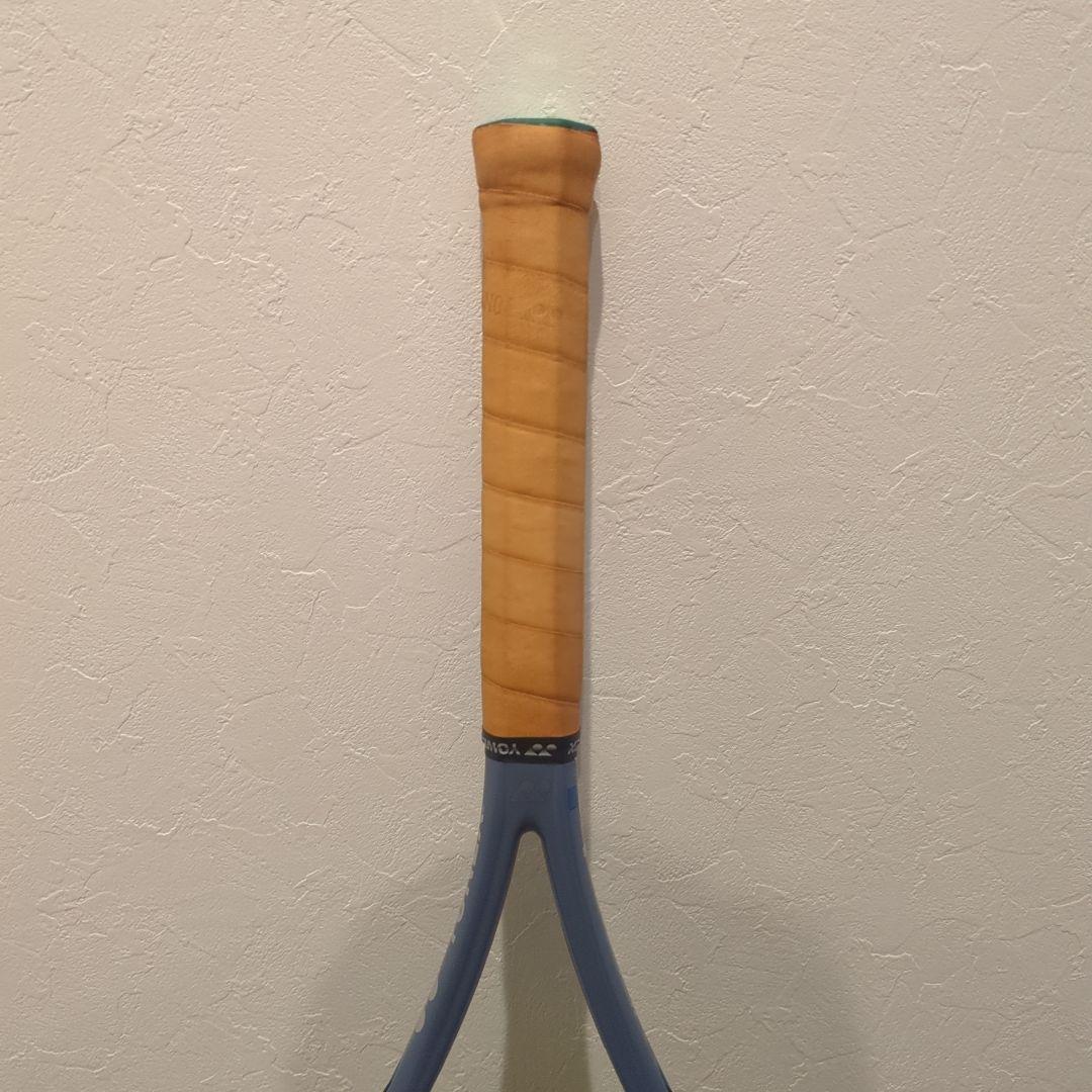 美品　YONEX テニスラケット VCORE98 2020Limited