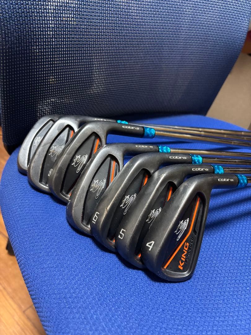 コブラ　キングフォージドブラックアイアン　4-p