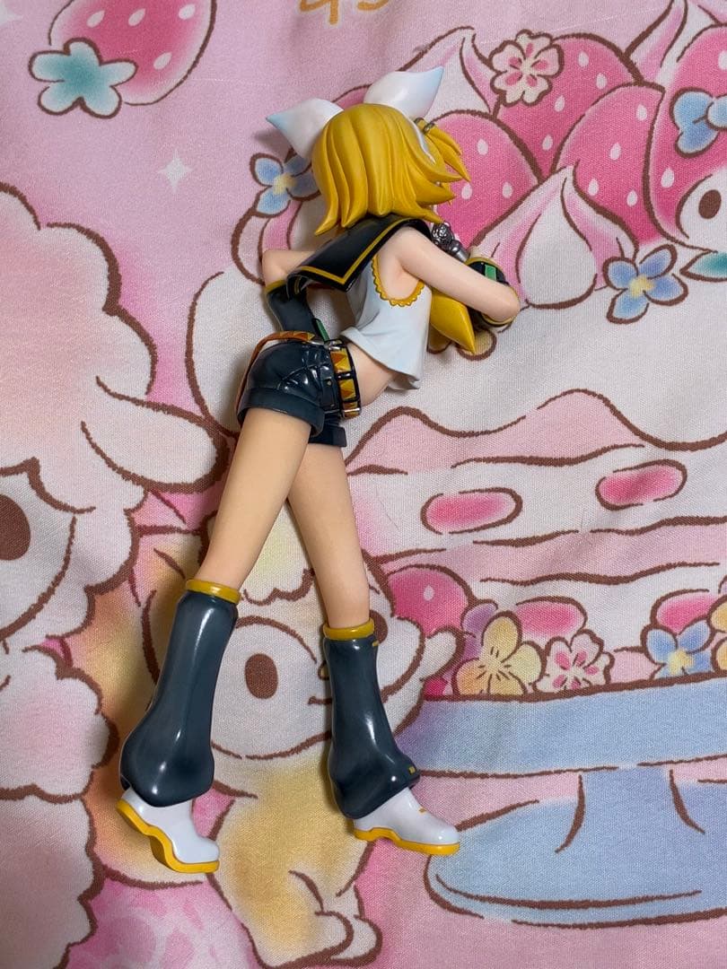 鏡音リン　フィギュア