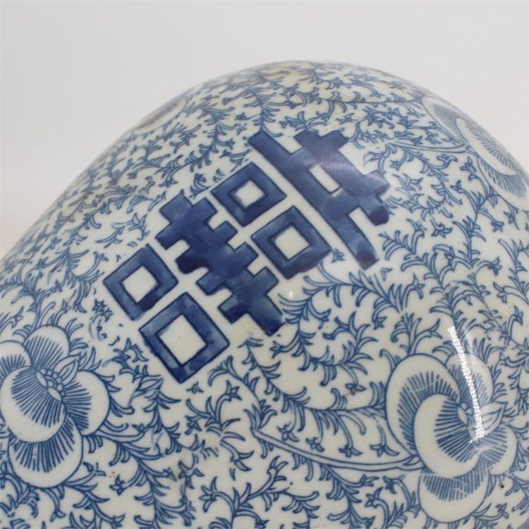 中国美術 鯖牡丹纏枝双喜梅瓶 景徳鎮 工芸品 置物