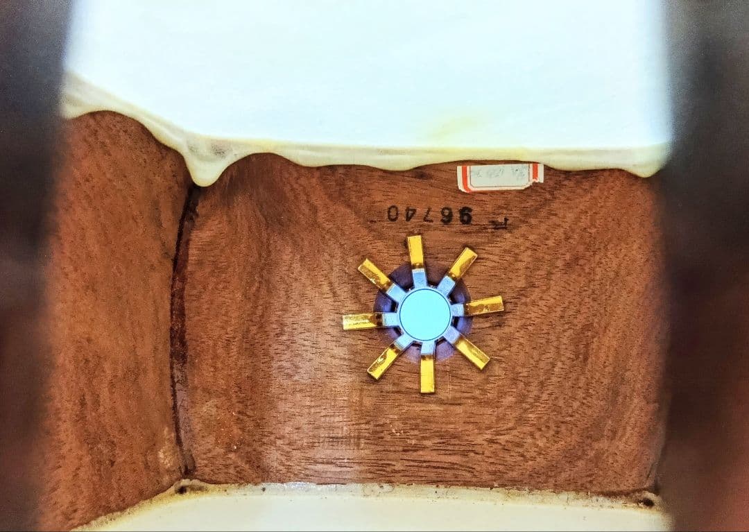 津軽三味線 東さわり 2940g 棹幅31.5ミリ　表皮張り替え済　ケース付