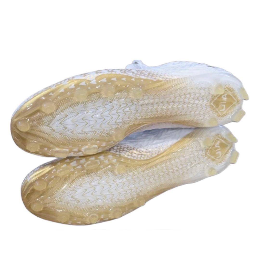 アンダーアーマー 28 スポットライト アメフト スパイク シューズ 金 靴