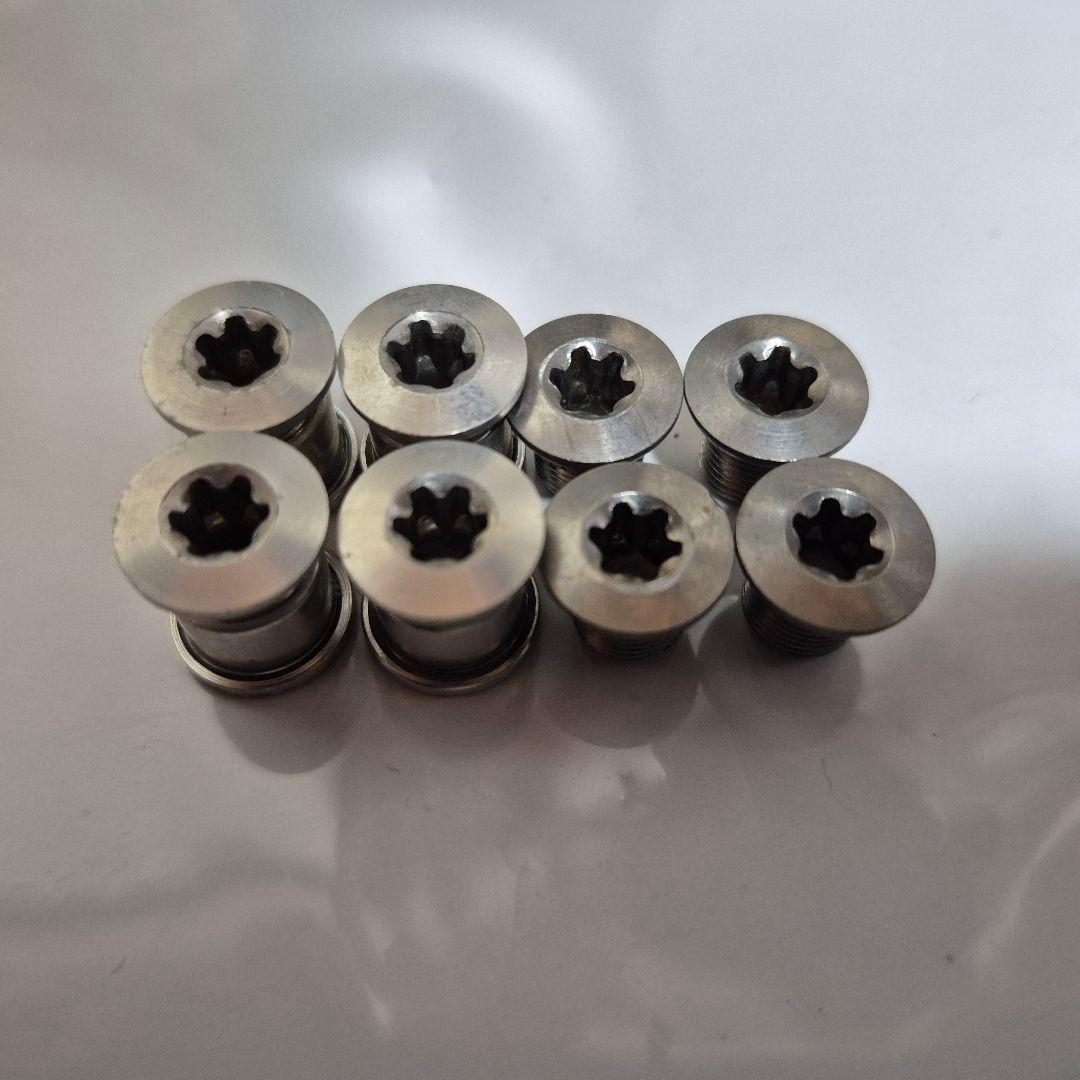 中古使用品　Shimano Deore XT クランクセット