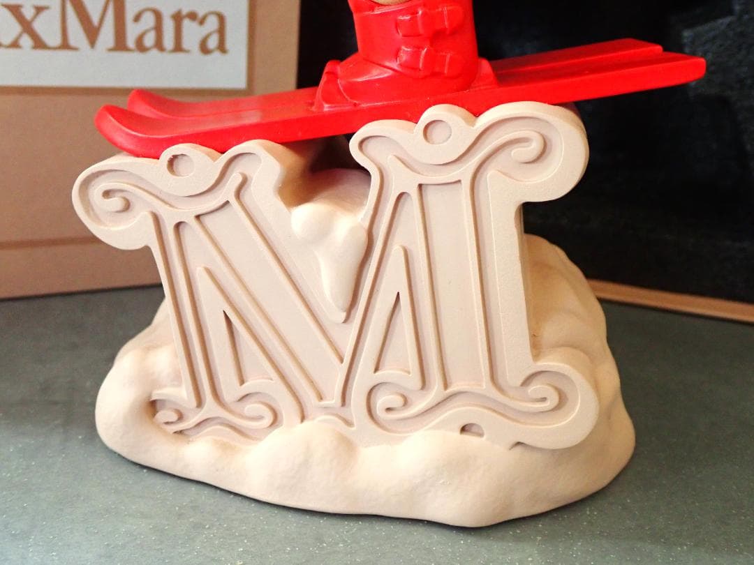 MaxMara ベアフィギュア 高25㎝ ノベルティー 非売品 TOY