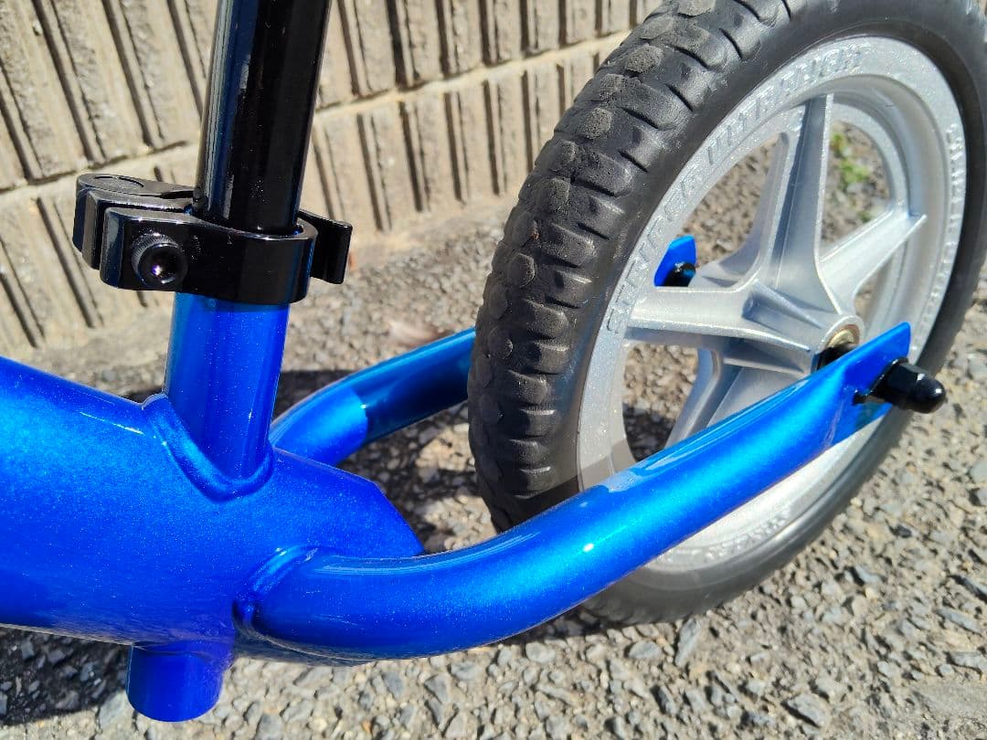 ストライダー　STRIDER　バランスバイク　キャンディブルー