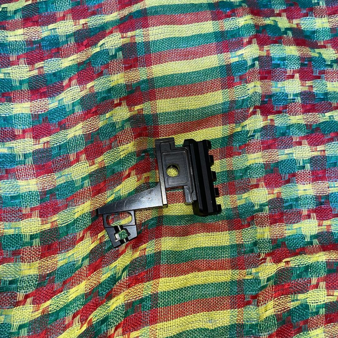 東京マルイ GBB AKM用レールストックアダプター