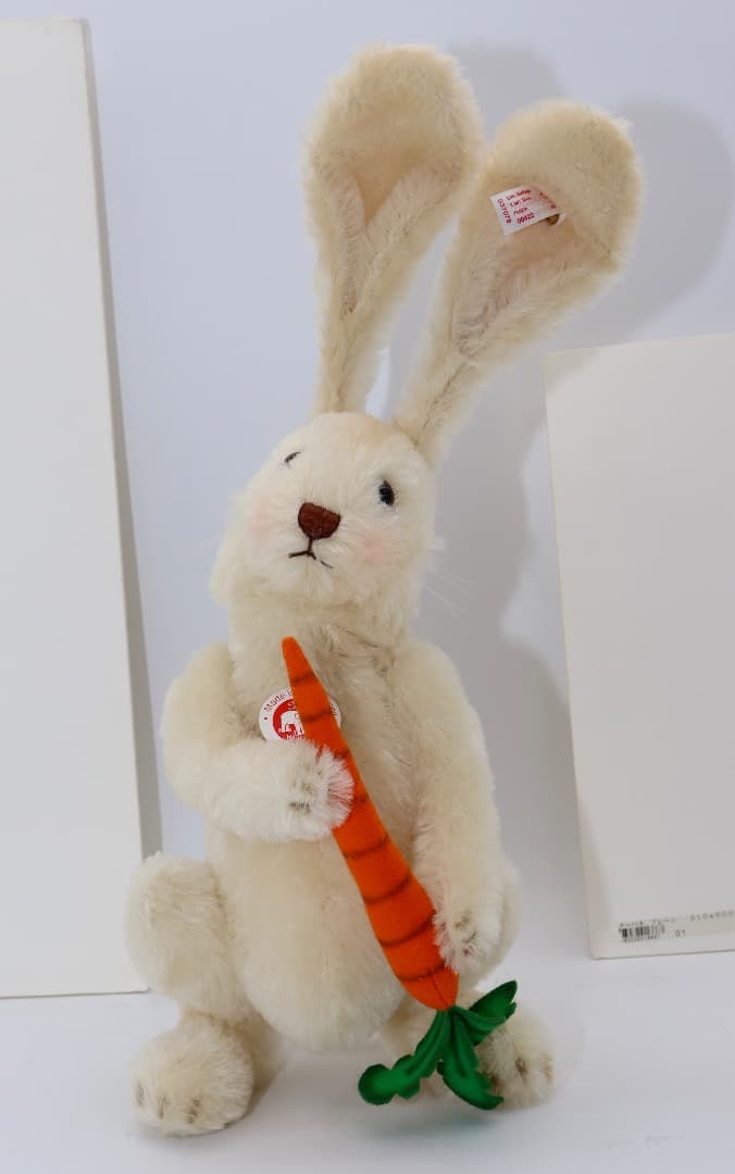 Steiff ウサギ Fritzle the Rabbit オルゴール付首振り