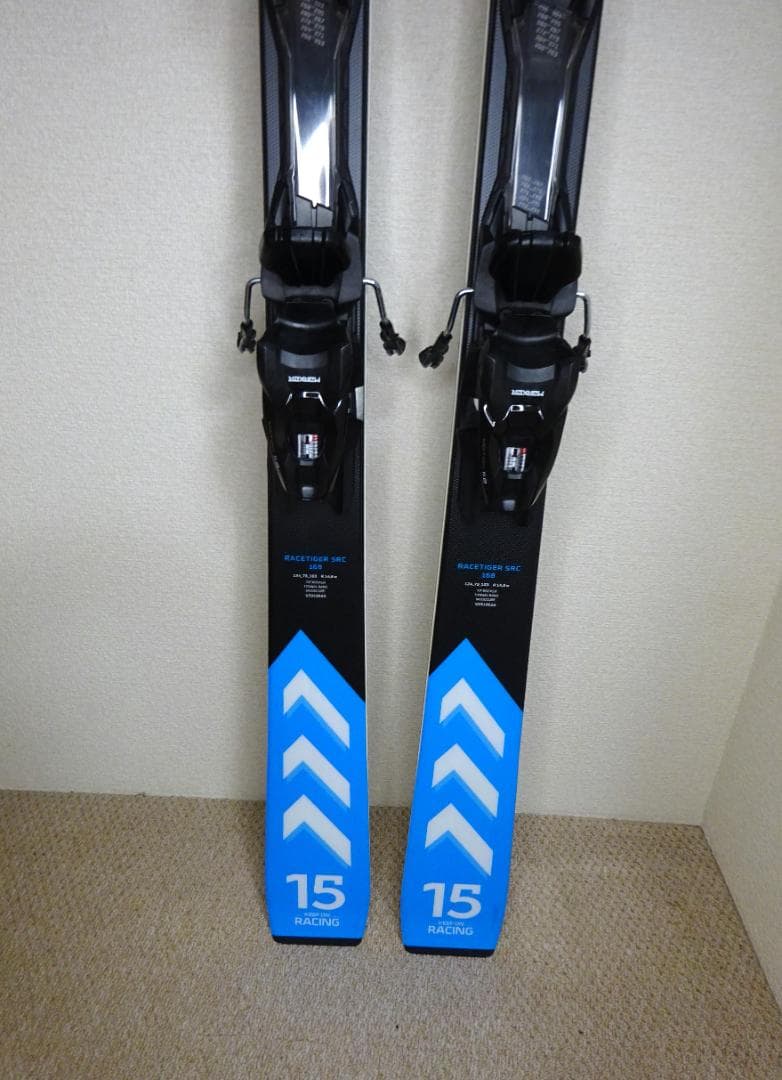 未使用 カービング VOLKL RACETIGER SRC 指導員 １級 テク