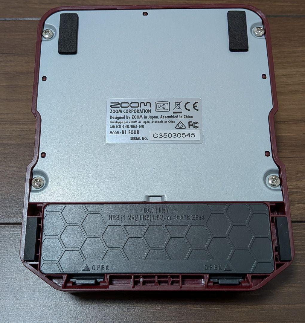 ZOOM B1 FOUR　AD-16A/D