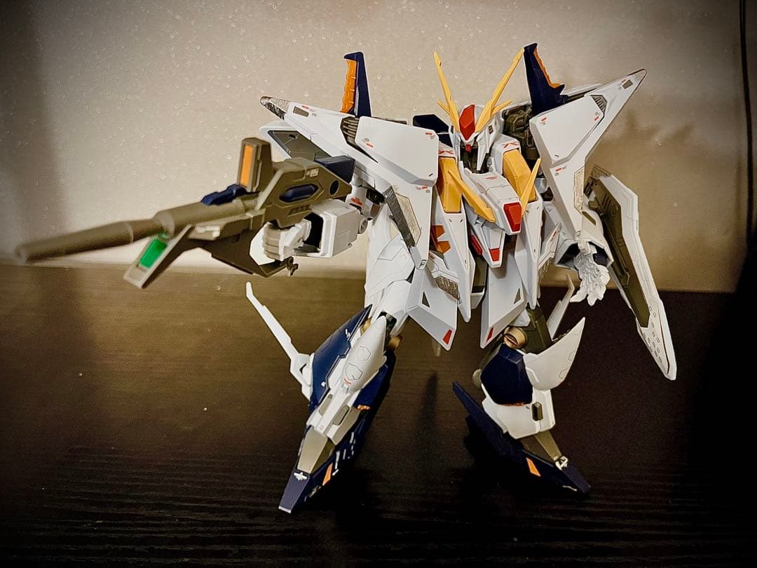 HGUCクスィーガンダム　部分塗装完成品