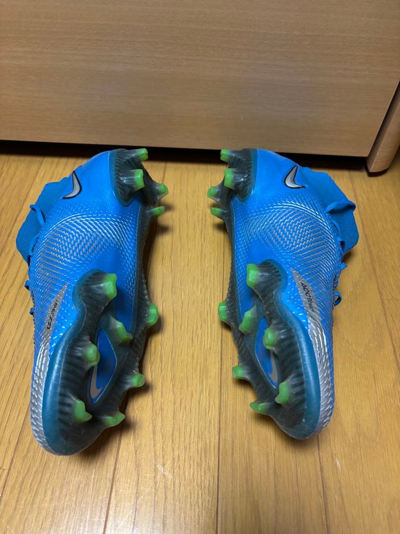 Nike ファントム　GTエリートFG