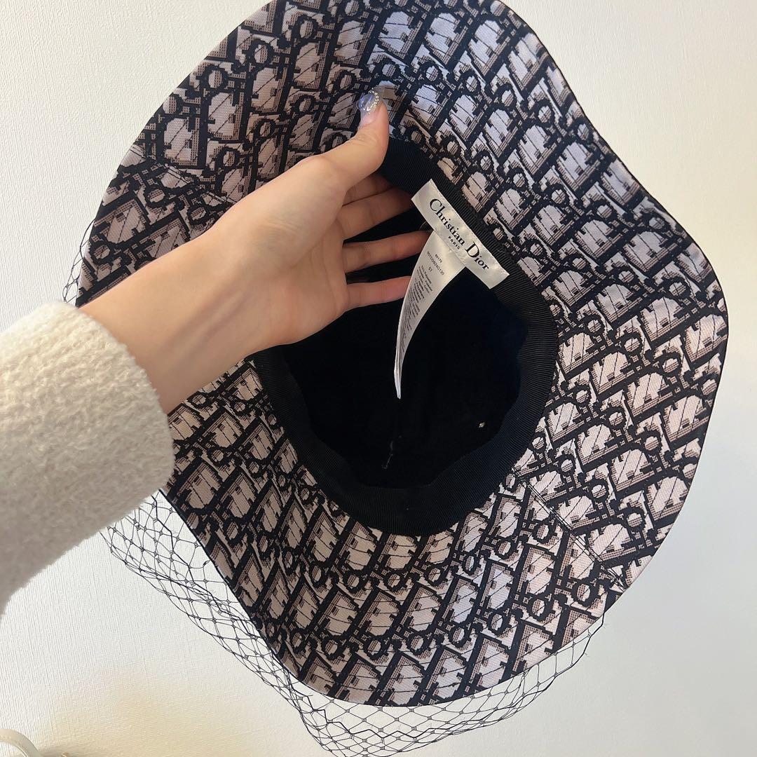 【完売品】　ChristianDior チュール付き　ボブハット