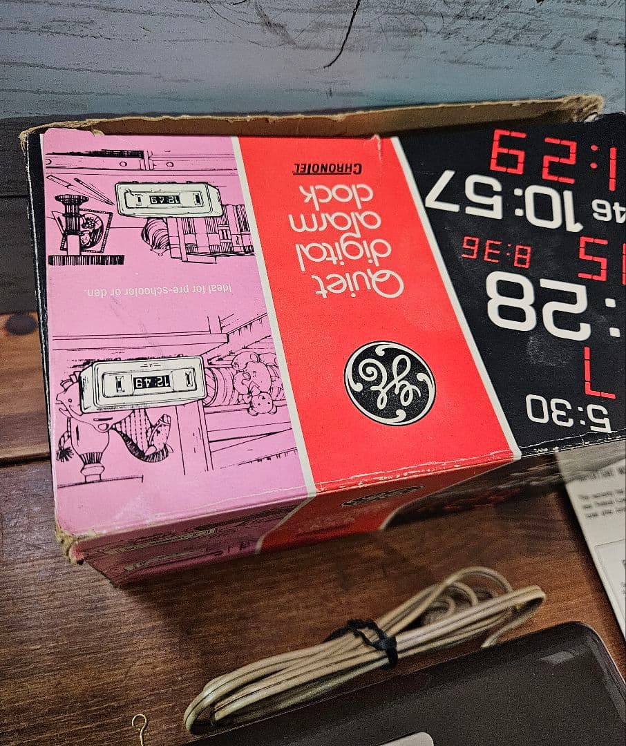 US Vintage General Electric フリップ時計 8120