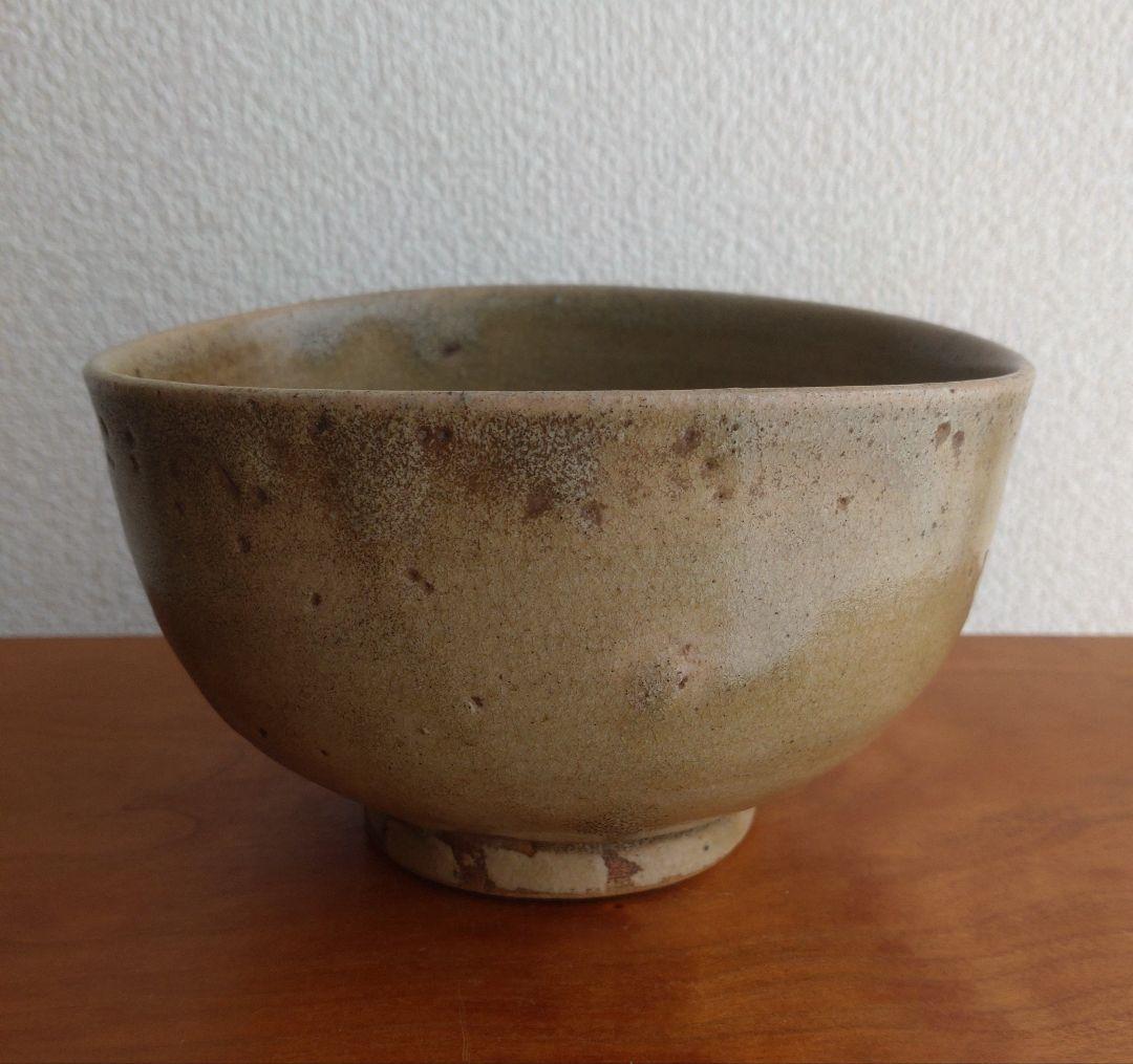 【高麗・李朝・朝鮮】高麗青磁茶碗　古陶　象嵌菊花文　雲鶴狂言袴