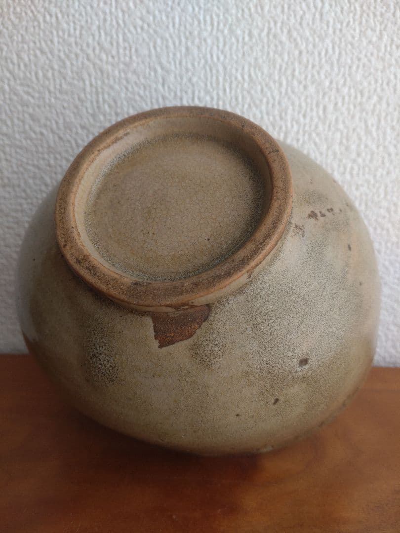 【高麗・李朝・朝鮮】高麗青磁茶碗　古陶　象嵌菊花文　雲鶴狂言袴