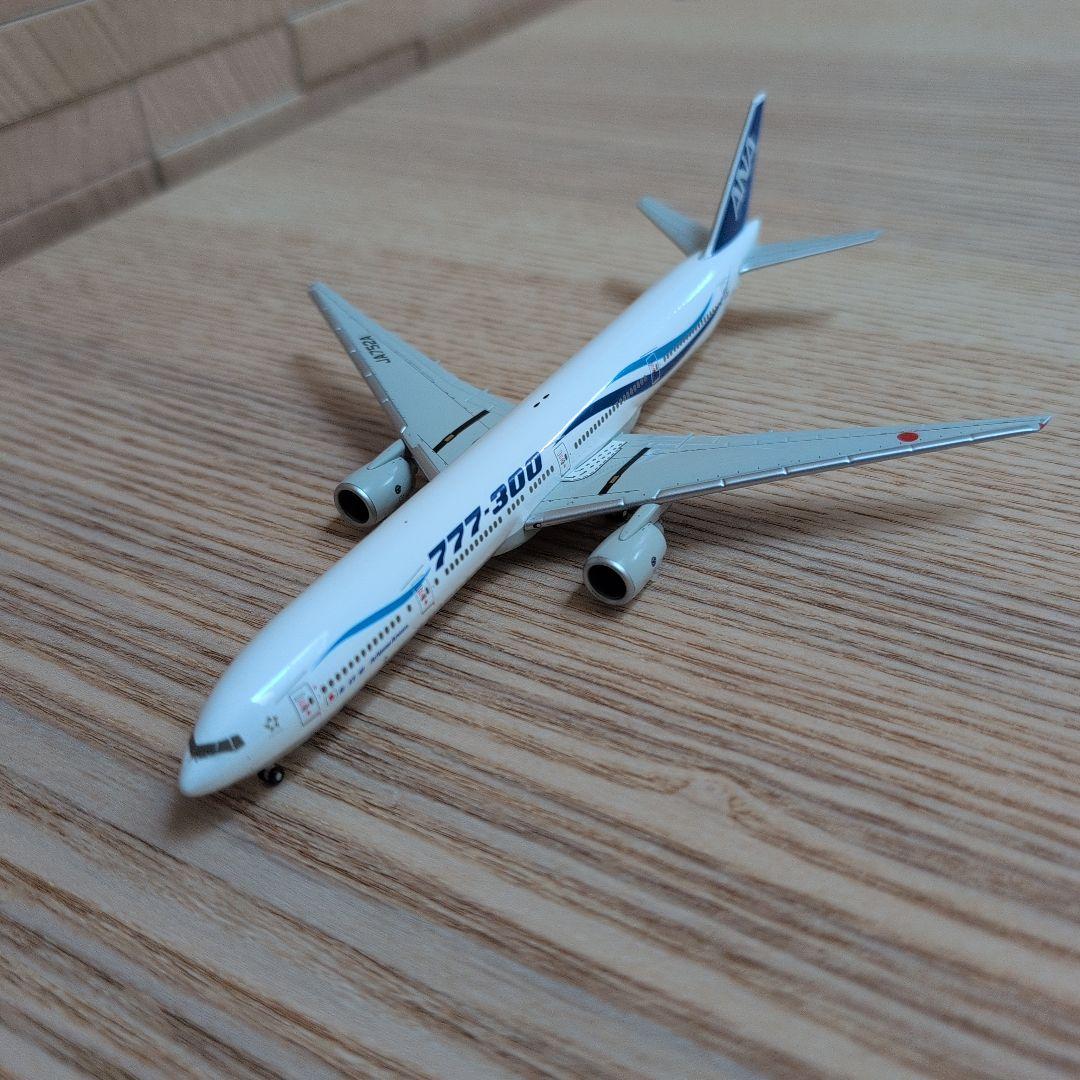 全日空商事 Boeing 777-300 1/400スケールモデル ダイキャスト