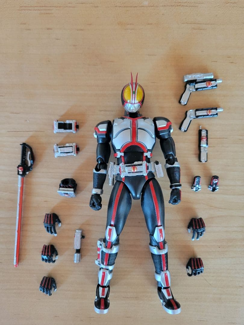 フィギュアーツ　仮面ライダーファイズ