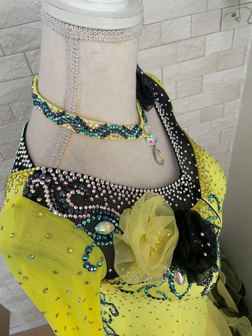 社交ダンス　スタンダードドレス⭐️イエロー＆ブラック