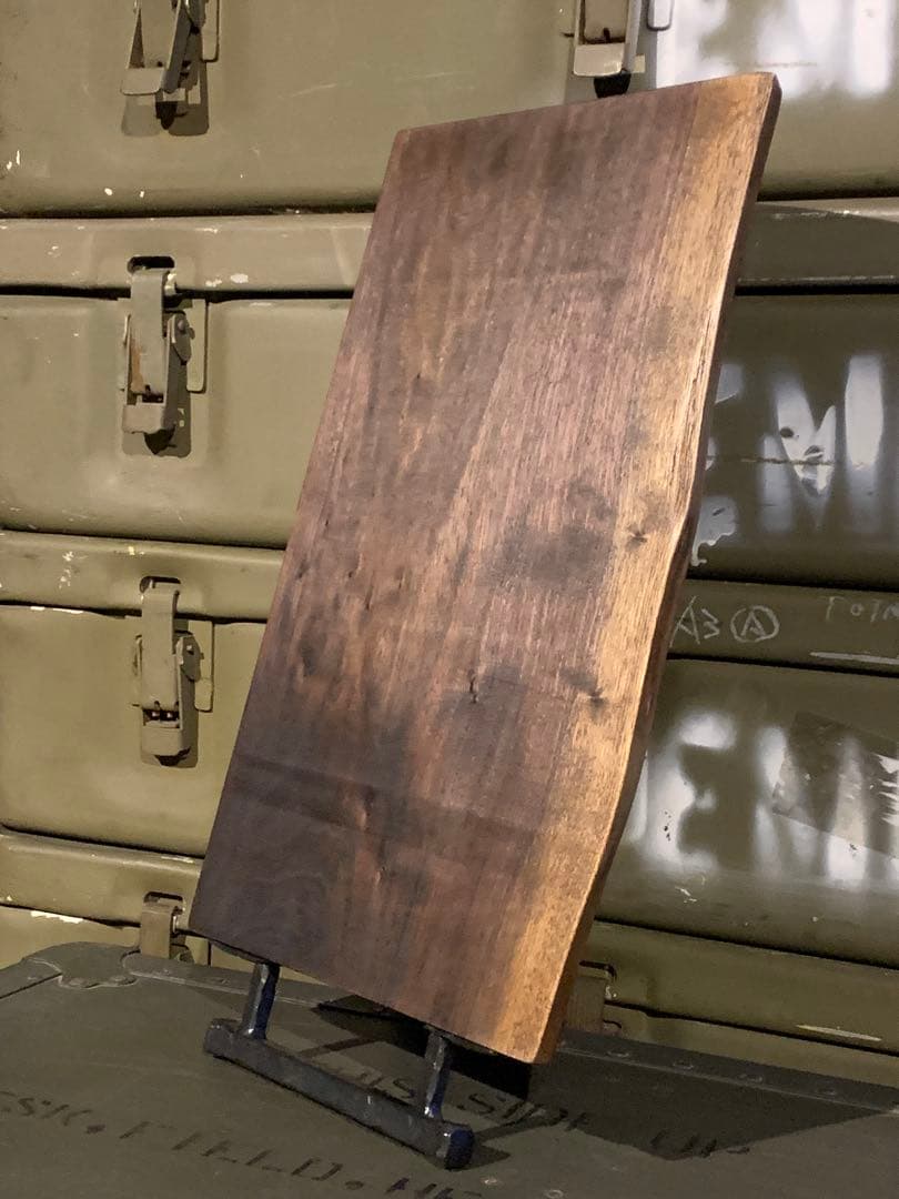 TANBOKU-鍛木- カッティングボード ウォールナット 米軍実物プレート