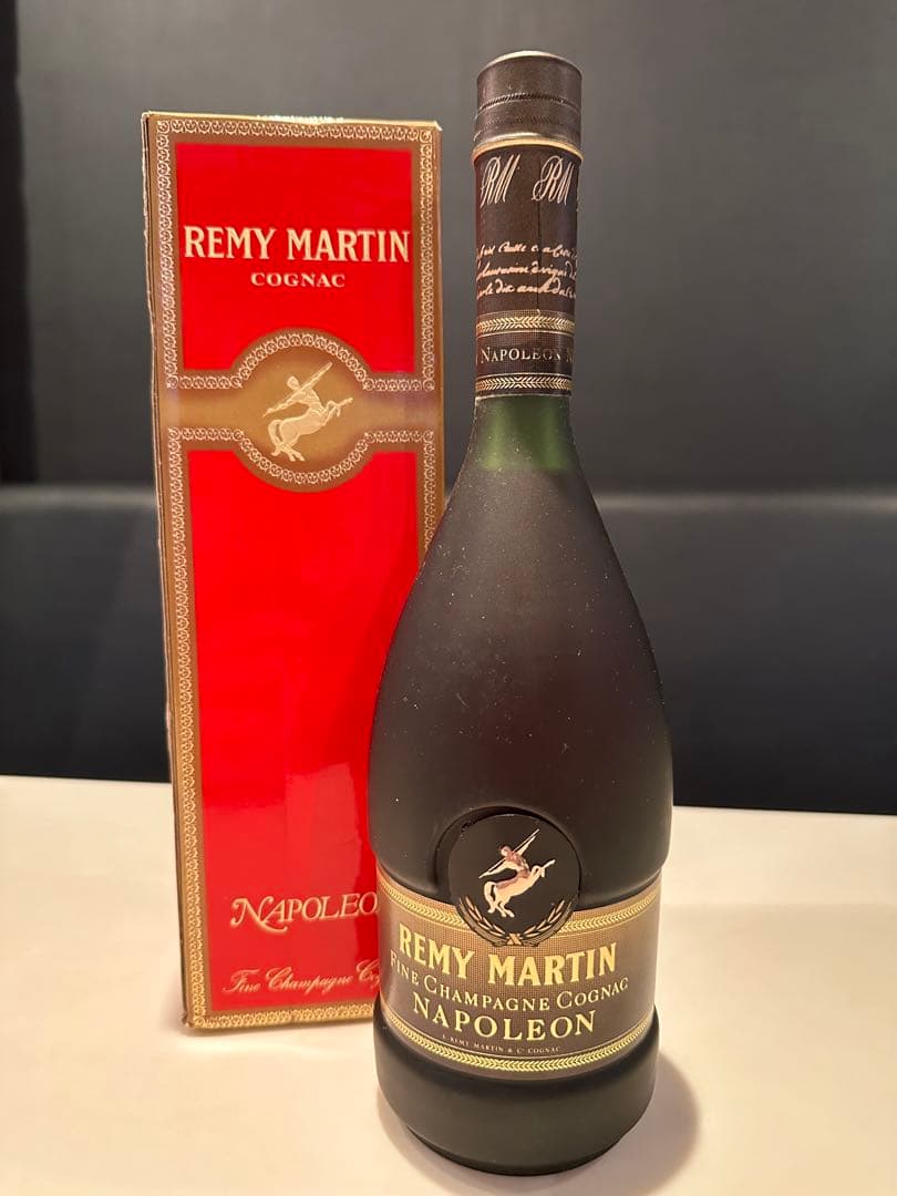 レミーマルタン ナポレオン ファインシャンパーニュ コニャック 700ml