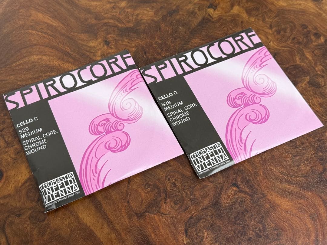 【新品】チェロ弦セット（ヤーガー＆スピロコア）