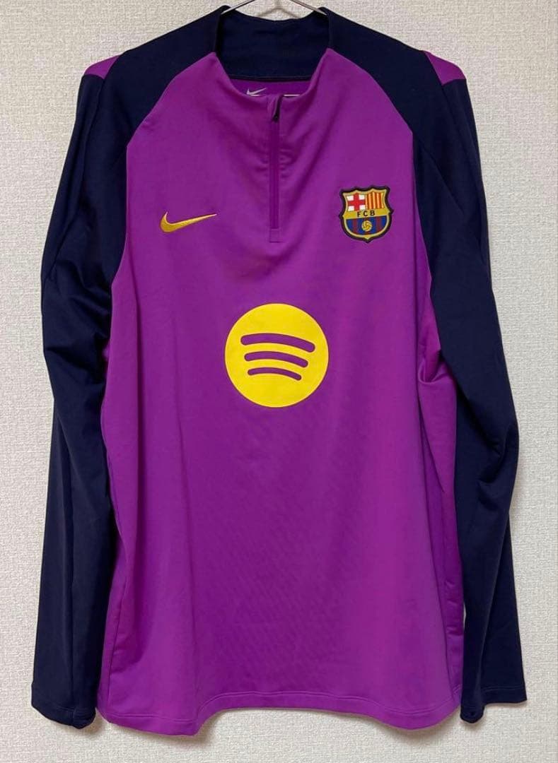 正規品 バルセロナ トレーニングウェア ヤマル選手