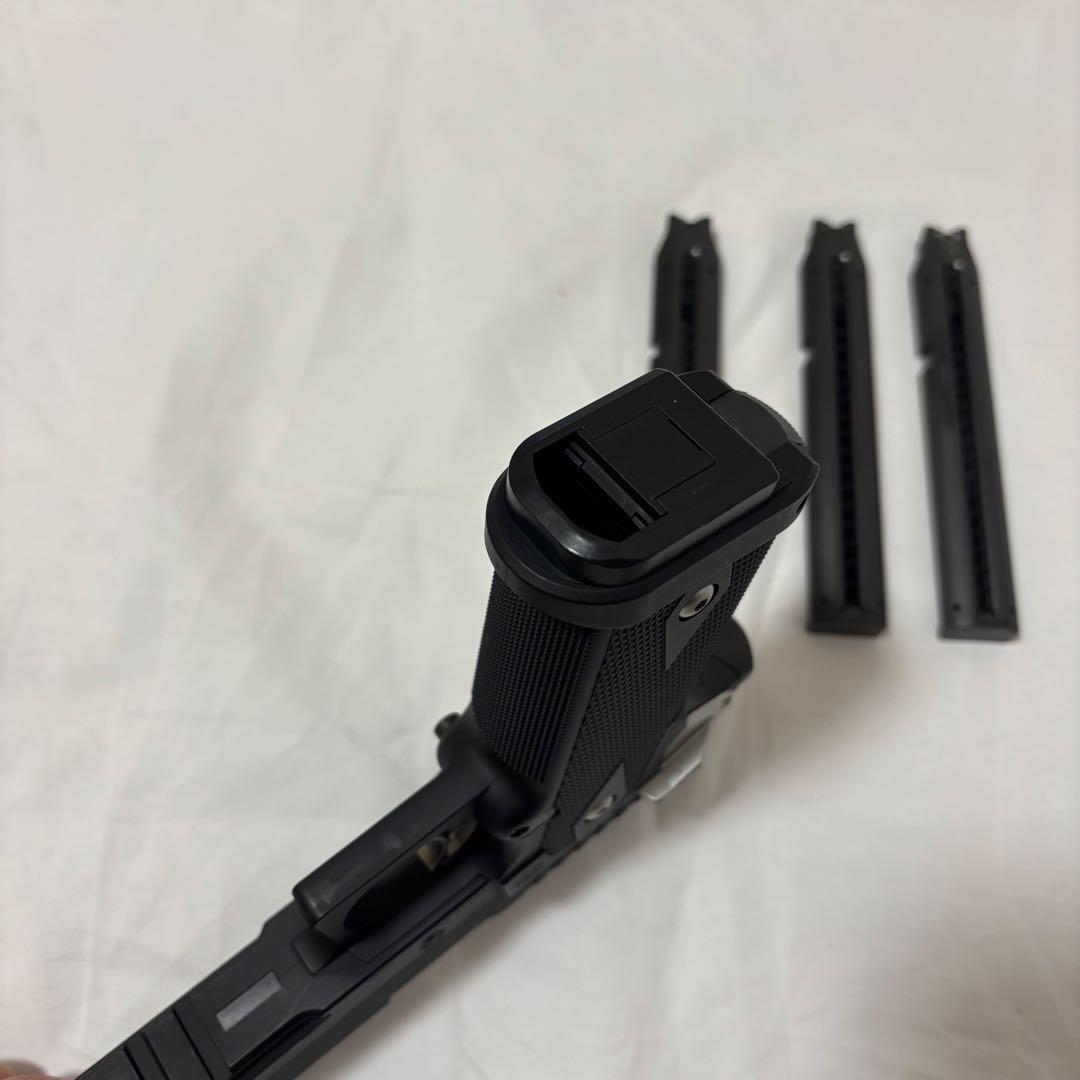 (引退品)東京マルイ　ハイキャパe マガジン付き