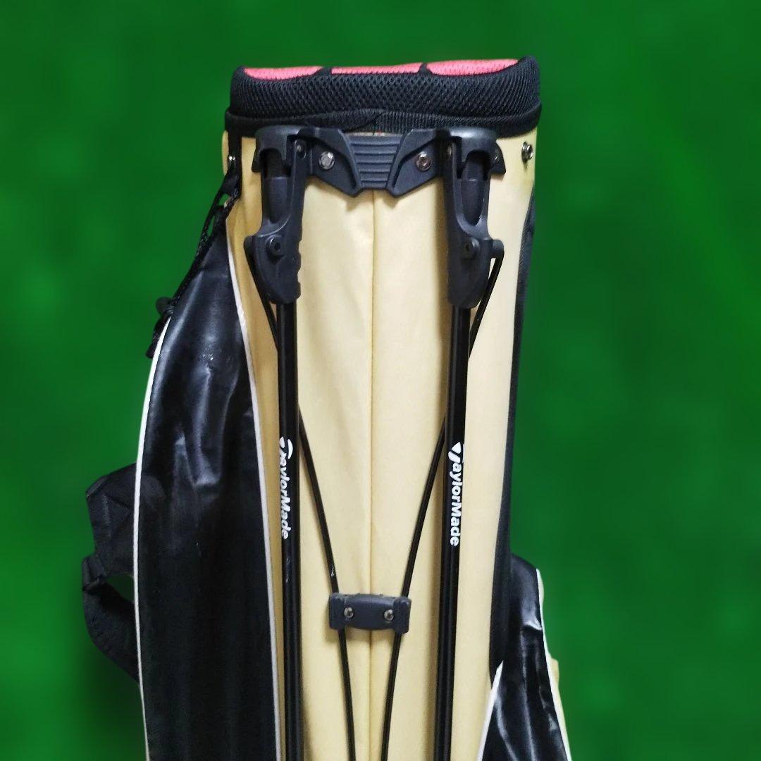 ※美品TaylorMadeスタンド式キャディバッグ ベージュ/黒フード無 int