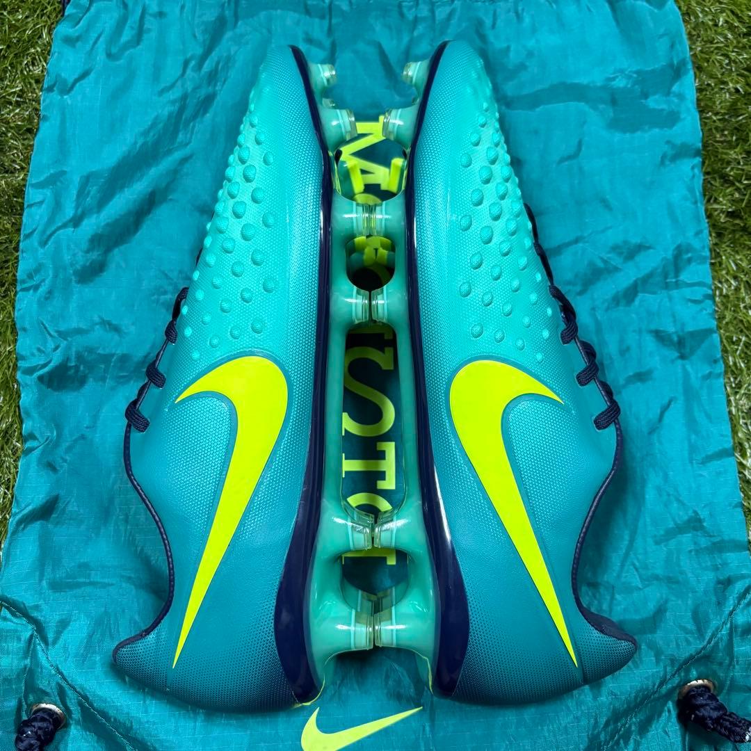 NIKE Magista Opus Ⅱ FG 28cm