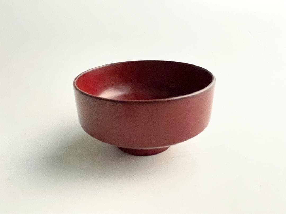 漆芸家　角偉三郎　駒杯　駒盃　ぐい呑　酒器　酒盃　輪島　漆器