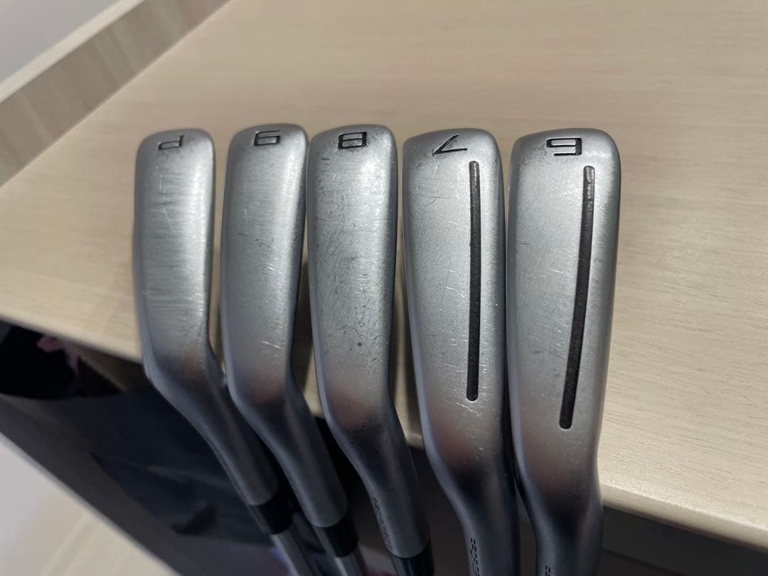 【1/31まで値下げ中】テーラーメイドP790(2023)アイアン5本(6-P)