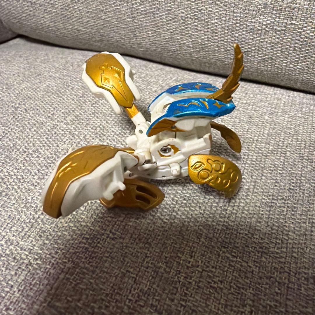 爆丸 統タヴァネル ブライト