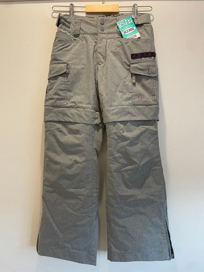 〔美品〕 デサント スノーボースキーウェア　レディース ジュニア　サイズS