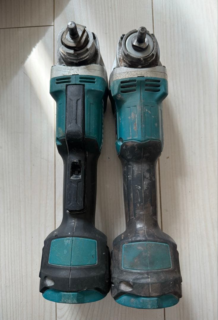 マキタ 18v充電式グラインダー　ジャンク