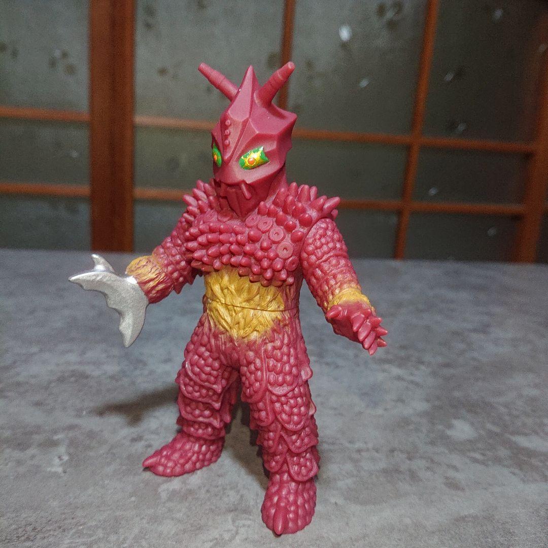 絶版/巨大ヤプール ソフビ セット