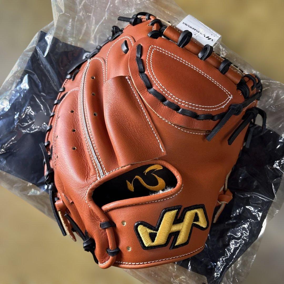 新品タグ付きハタケヤマ硬式用野球キャッチャーミット右利き用