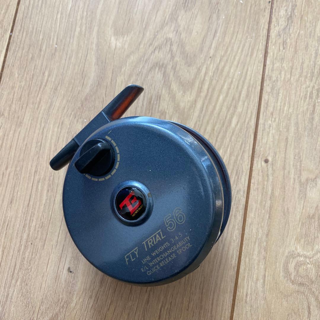 フライロッドとリール