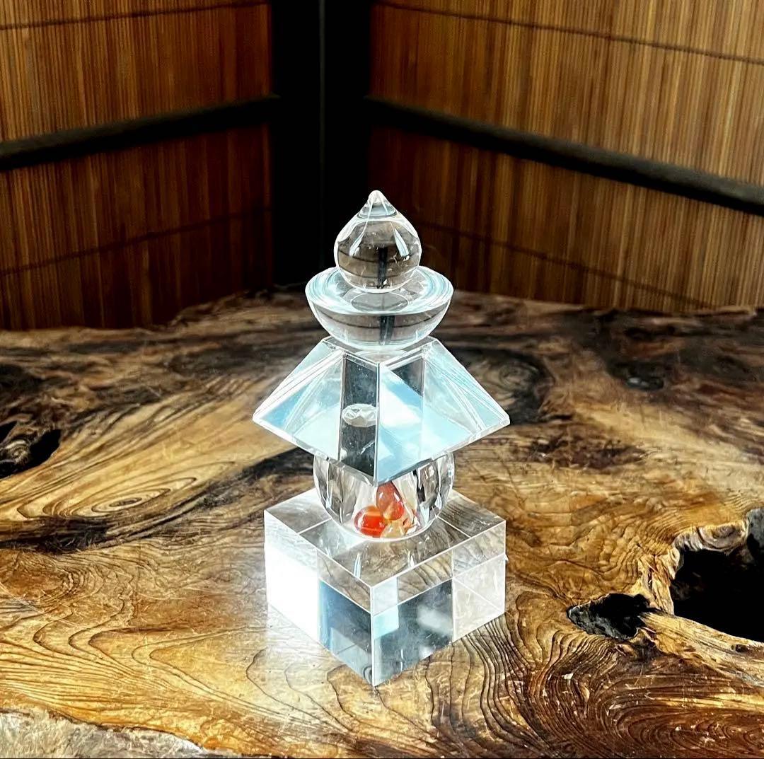 仏教美術 五輪塔 舎利塔 クリスタル