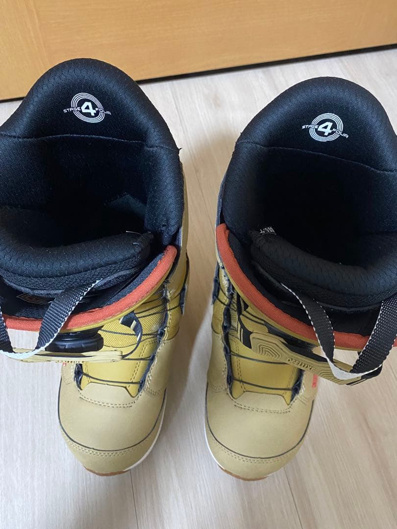 スノーボード Deeluxe Deemon L3 BOA 23.5cm