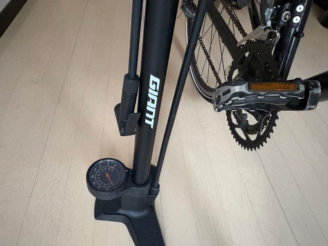 GIANT ロードバイク ヘルメット付き