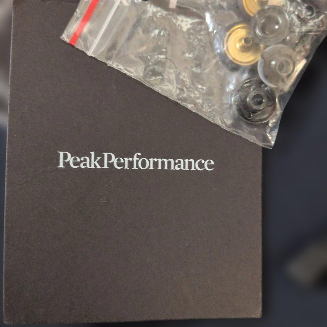 Peak Performance パンツ ダークネイビー