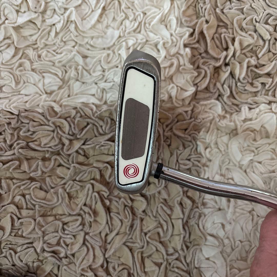 ODYSSEY 2-ball パター（右きき）カバー付き