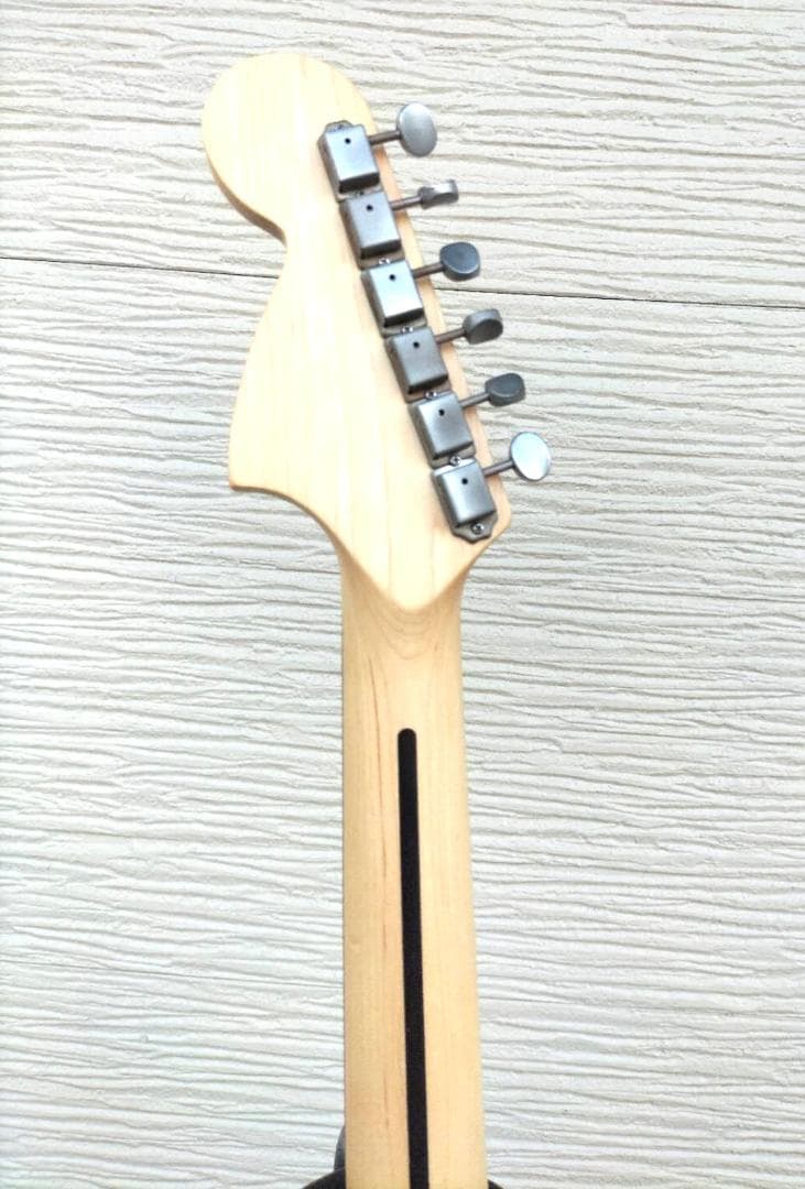 ストラトシンライン②　ハードレリックサーフグリーン　SSH　ステンレスフレット