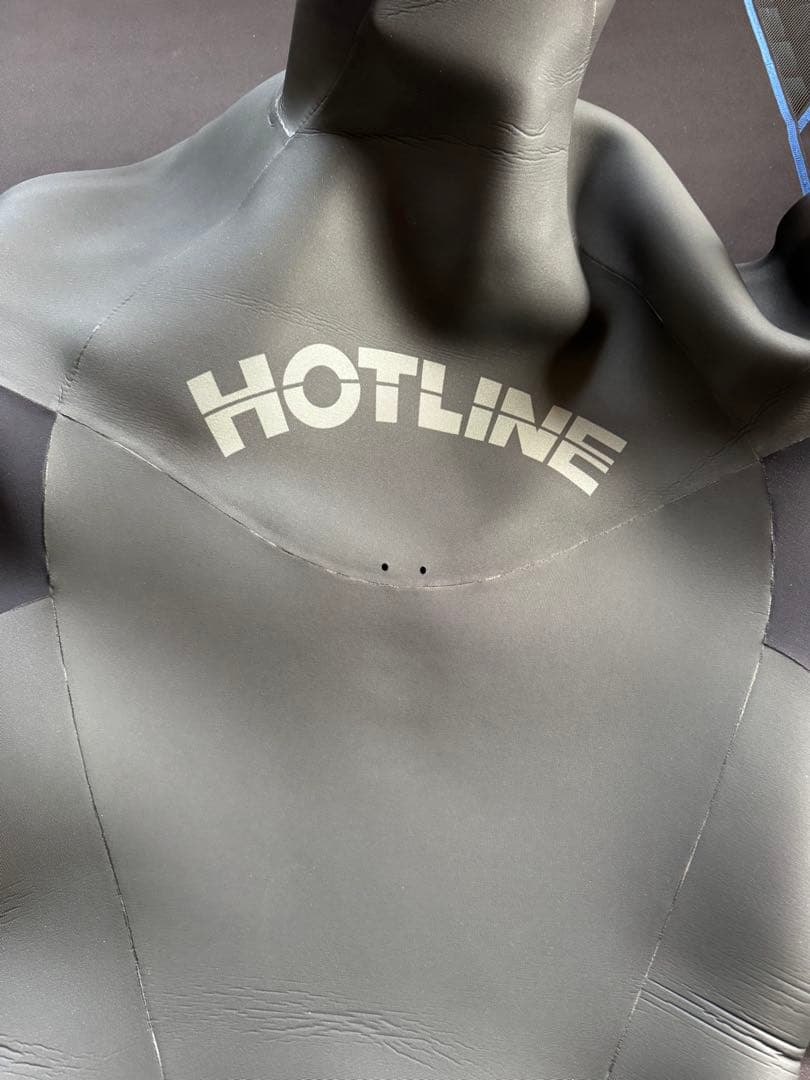 美品HOTLINE 5/3セミドライウェットスーツ