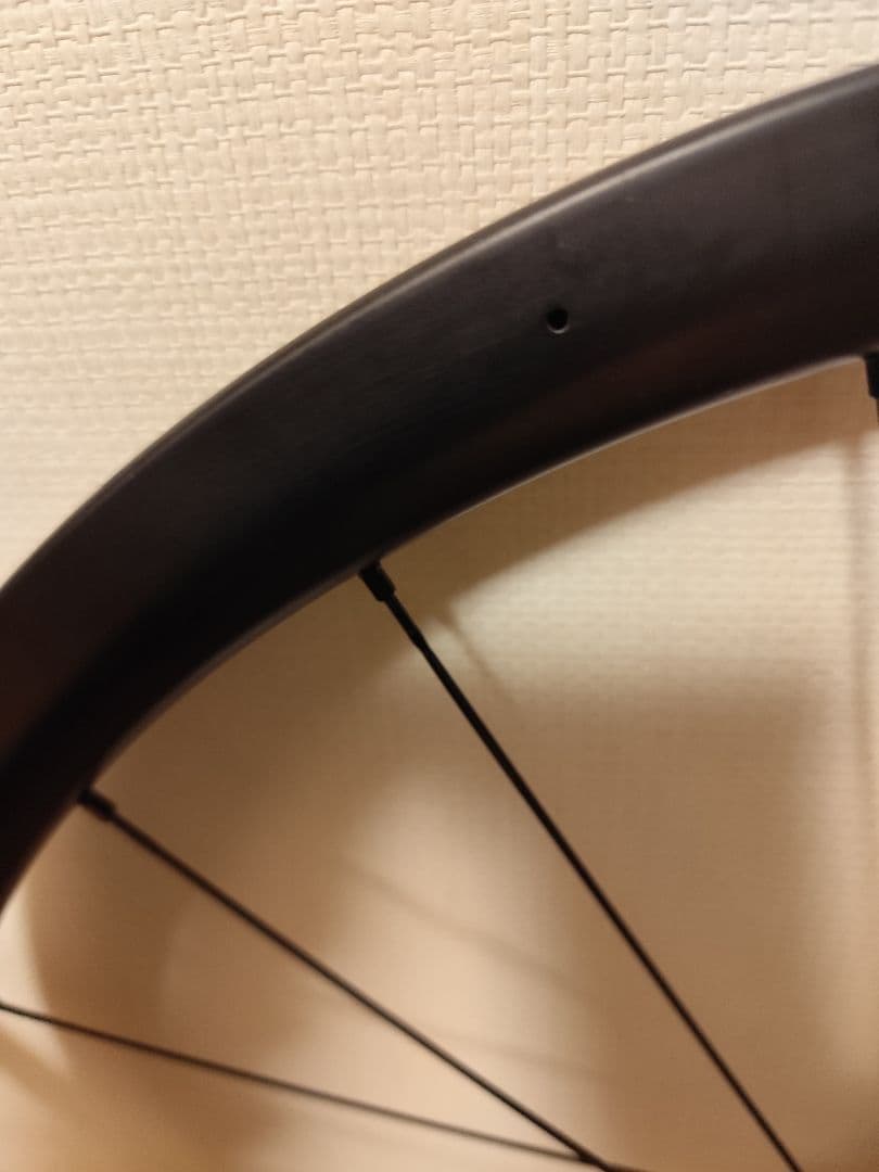 状態良好SHIMANO 105 カーボンホイール リムハイト32mm前後セット