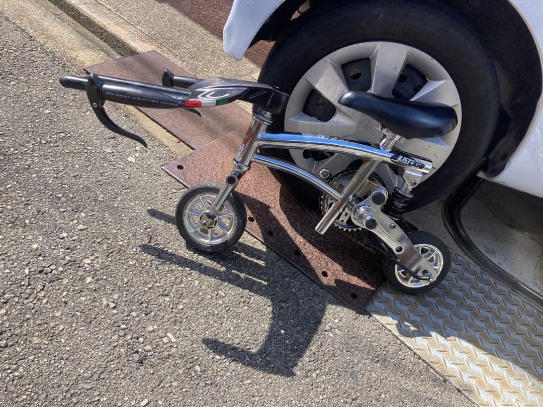 TTバイク　フルサスペンション