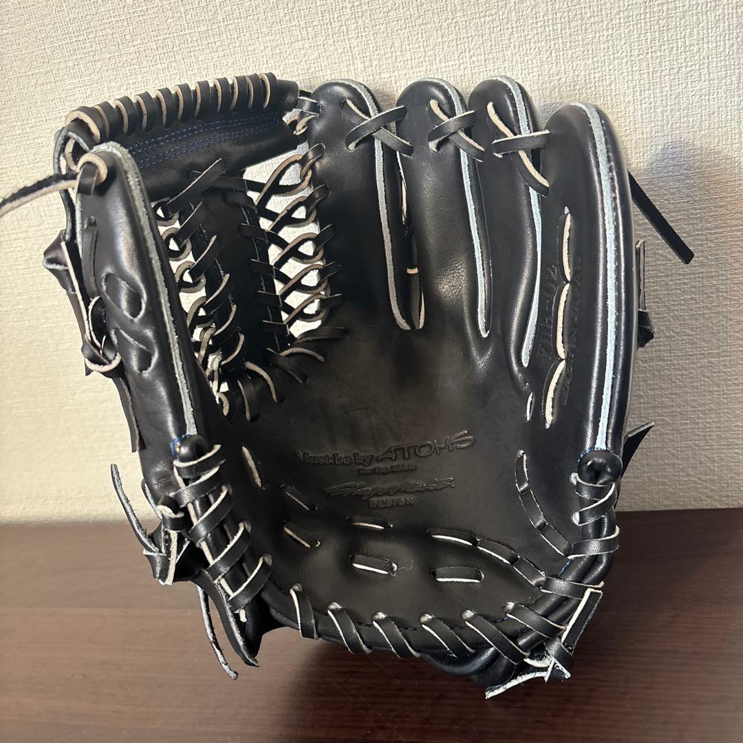 アトムズ　牧秀悟モデル　硬式用　グラブ 内野手用　定価71,500円　グローブ