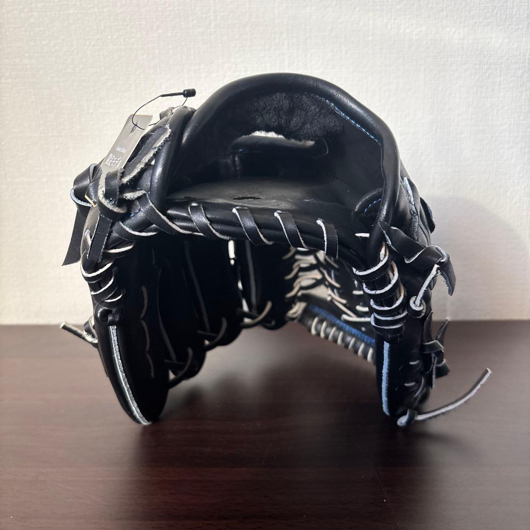 アトムズ　牧秀悟モデル　硬式用　グラブ 内野手用　定価71,500円　グローブ